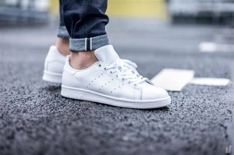 adidas wit sneaker|adidas all white sneakers men's.